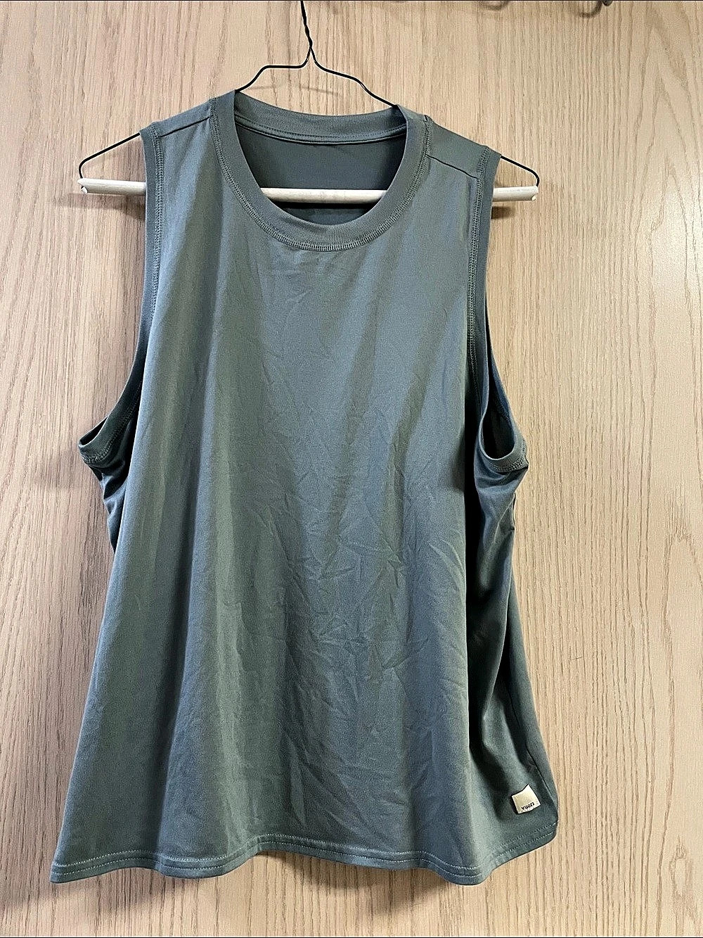 Vuori Energy Top Long Sleeveless Tank Green XL
